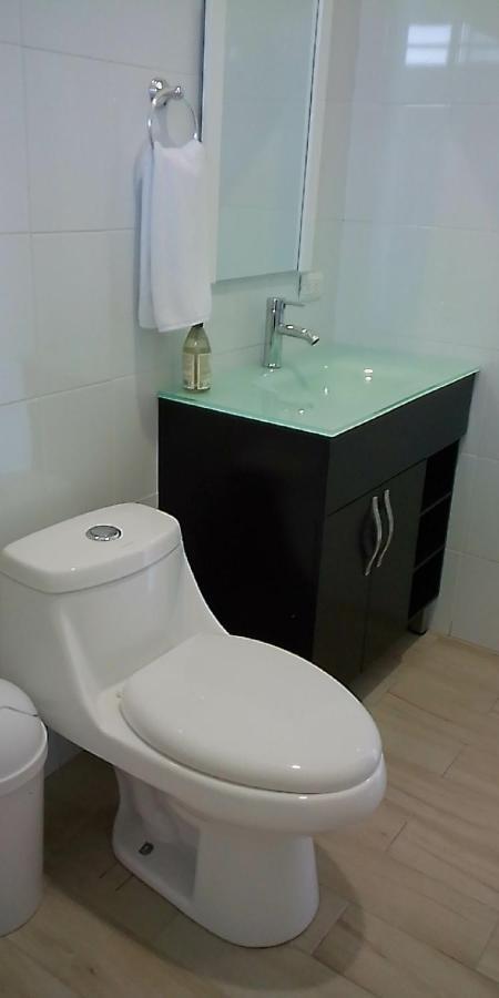 Hotelito Inn Aeropuerto Santa Anita  Zewnętrze zdjęcie