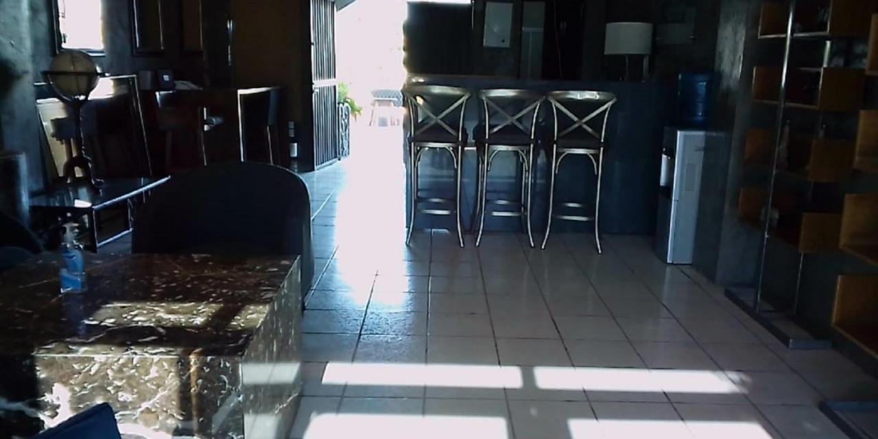 Hotelito Inn Aeropuerto Santa Anita  Zewnętrze zdjęcie